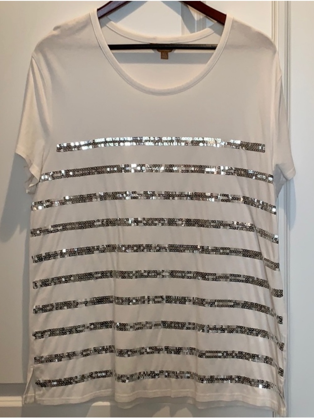 Beautiful XL White Ellen Tracy Sequined Blouse(NWOT)